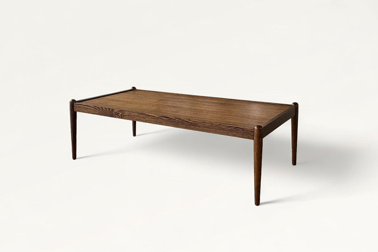 KOSMAS coffee table